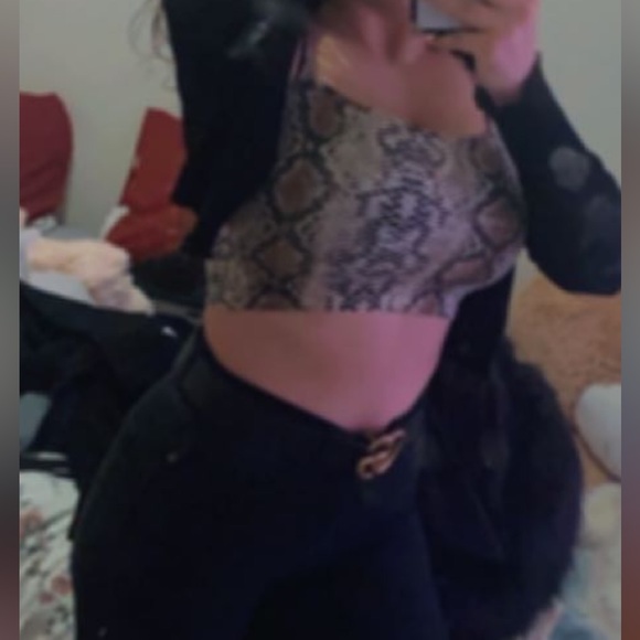 Snakeskin Crop top, open cris cross back - Picture 1 of 4